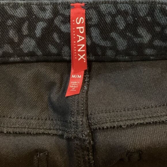 Spanx Leopard Print Look At Me Now Denim Leggings Blue Women’s Size M - Picture 11 of 14